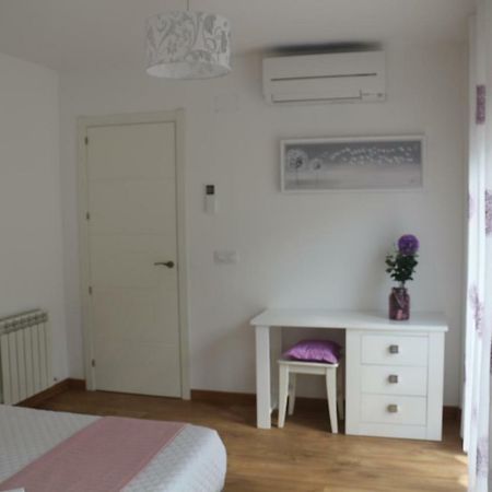 Apartamentos Roca Tarpeya Toledo Eksteriør billede