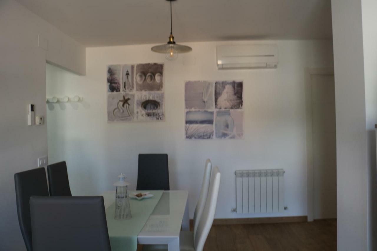 Apartamentos Roca Tarpeya Toledo Eksteriør billede