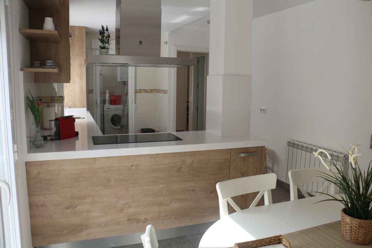 Apartamentos Roca Tarpeya Toledo Eksteriør billede